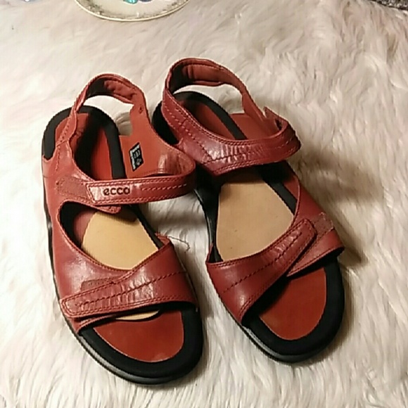 Ecco Shoes - Ecco Brown Leather Sandals